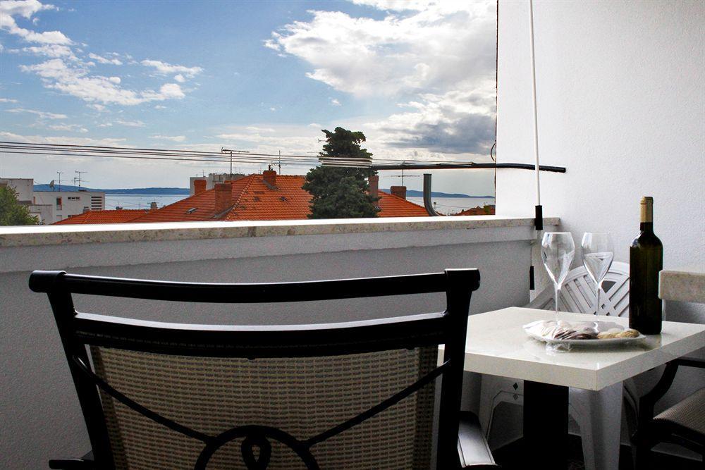 Cro Jet Set Apartments Split Eksteriør bilde