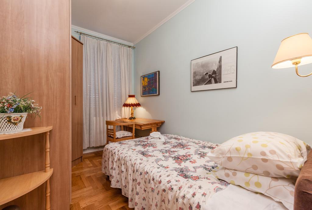 Cro Jet Set Apartments Split Eksteriør bilde
