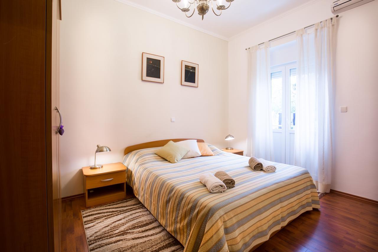 Cro Jet Set Apartments Split Eksteriør bilde