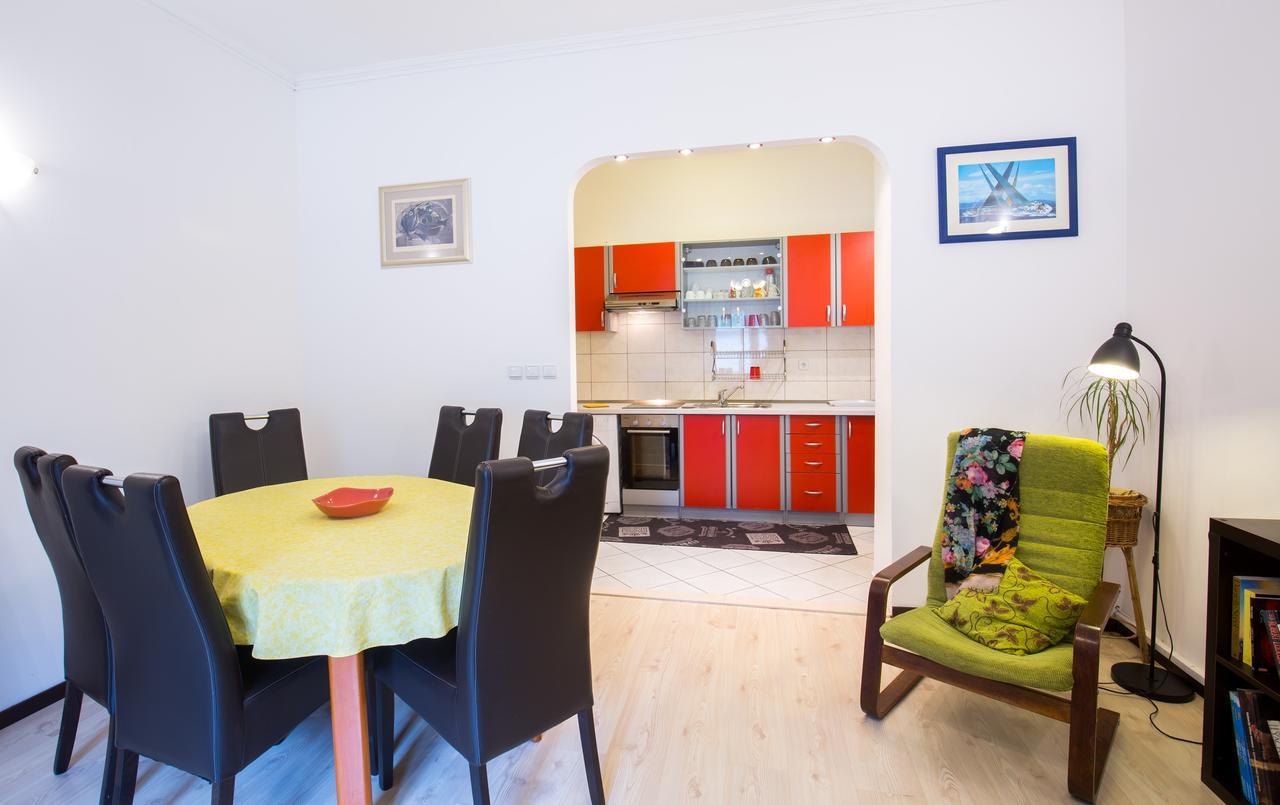 Cro Jet Set Apartments Split Eksteriør bilde