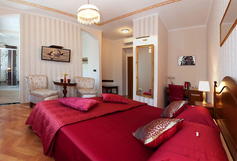 Cro Jet Set Apartments Split Eksteriør bilde